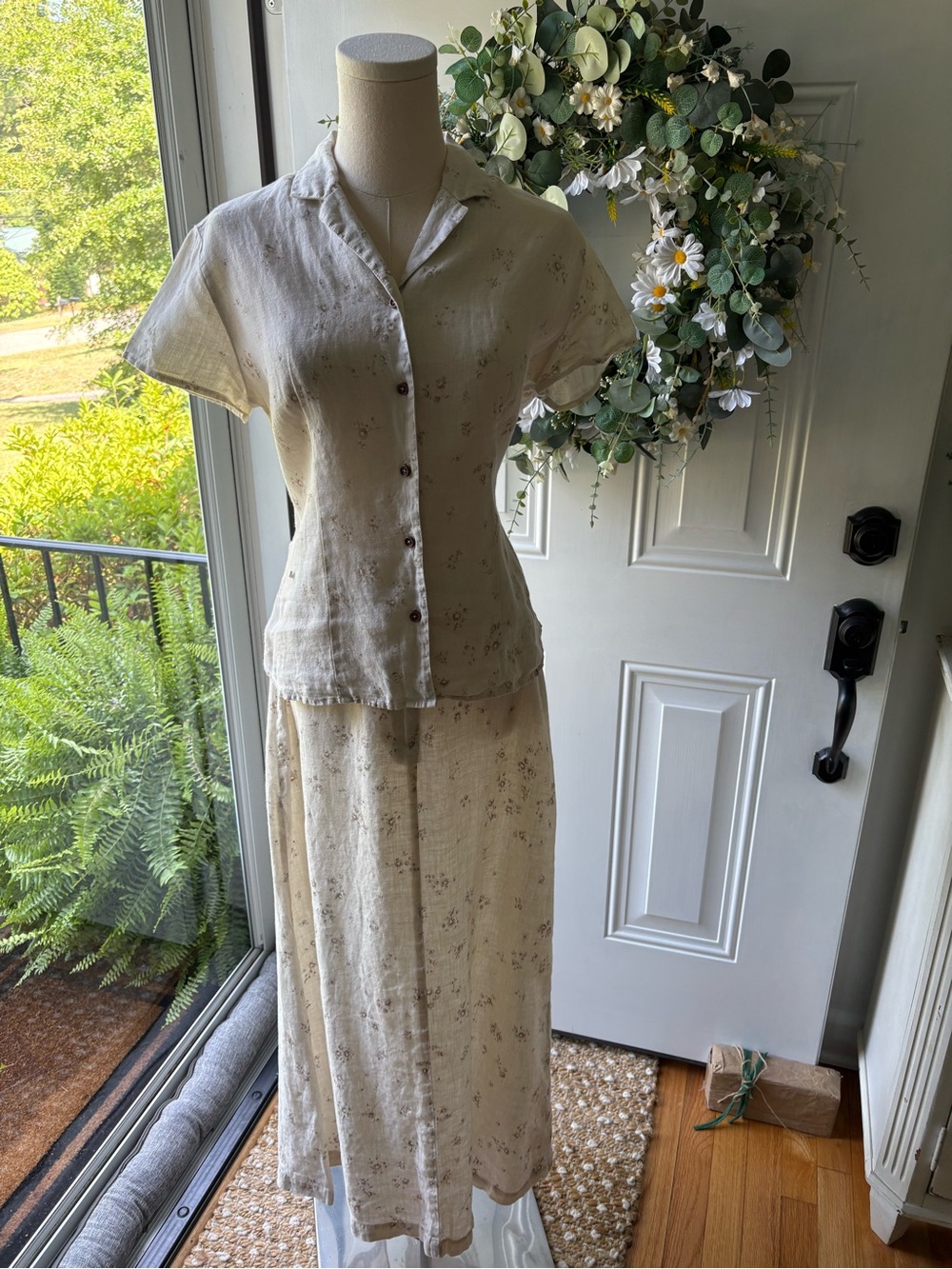 Vintage 90’s 100% Linen Liz Claiborne Cream Floral Button-Front Midi 2-Piece - Picture 2 of 6